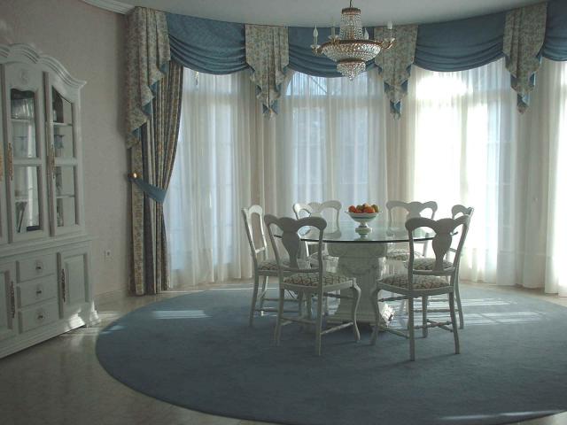 dining_area.JPG